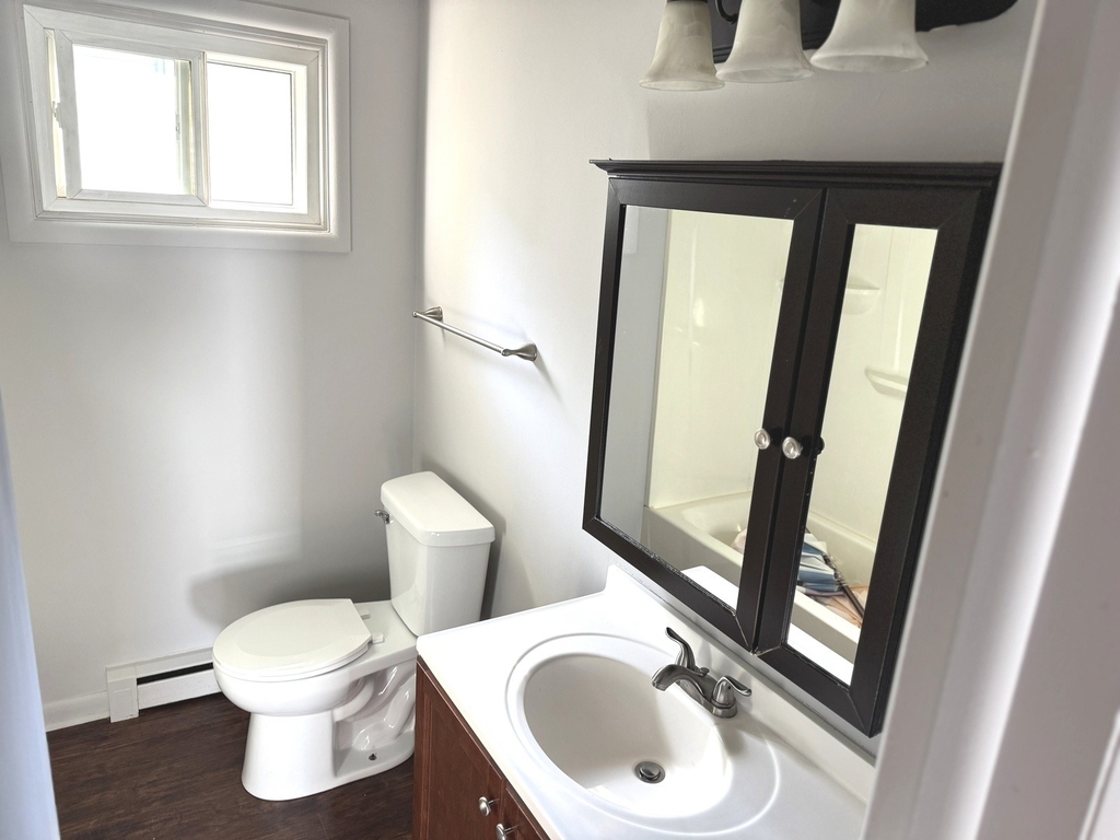225 Panama Avenue - Photo 5