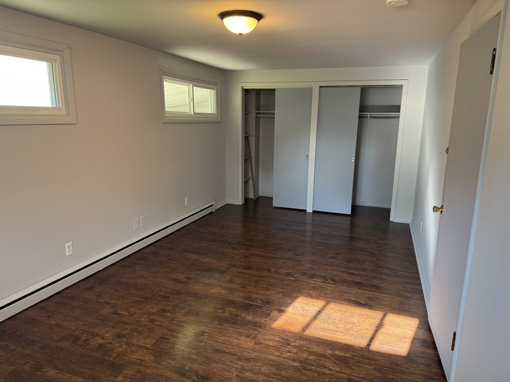 225 Panama Avenue - Photo 6