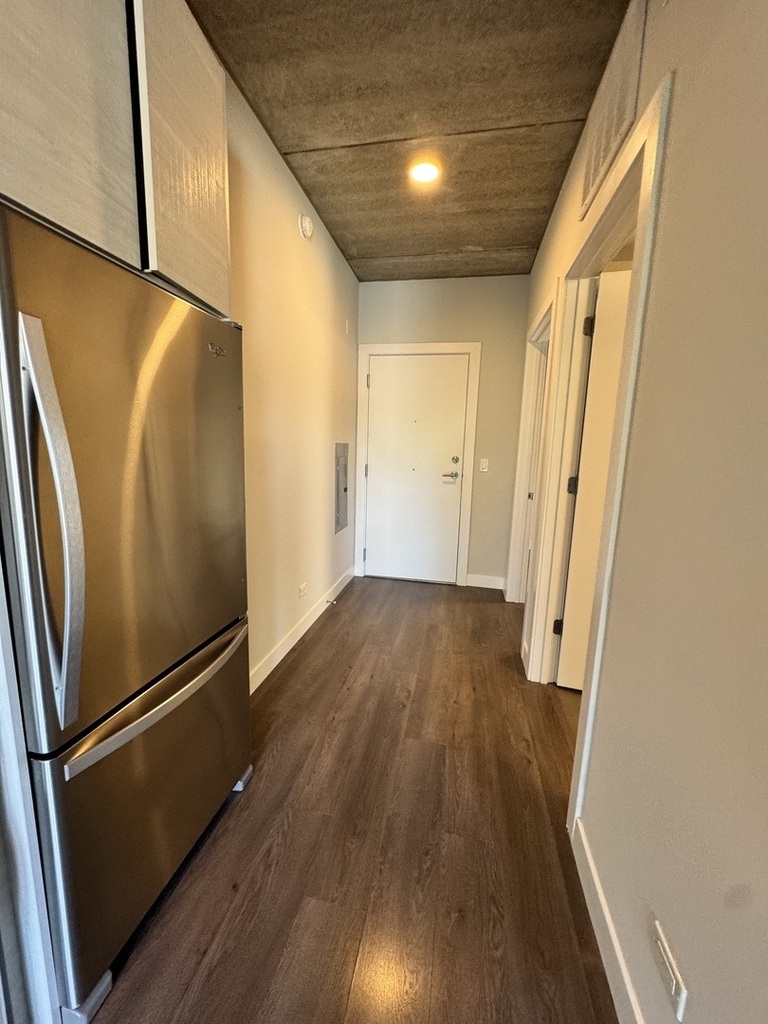 2407 W Eastwood Avenue - Photo 15