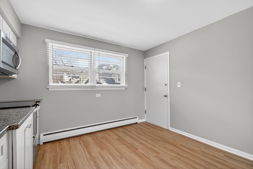 34 S Kensington Avenue - Photo 4