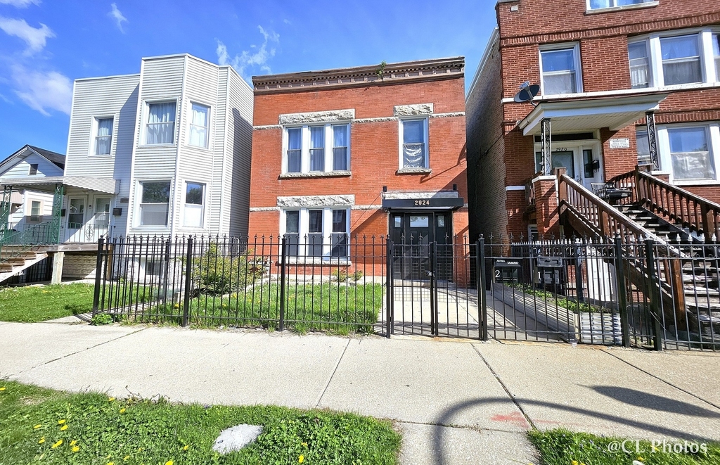 2924 W 38th Place - Photo 0