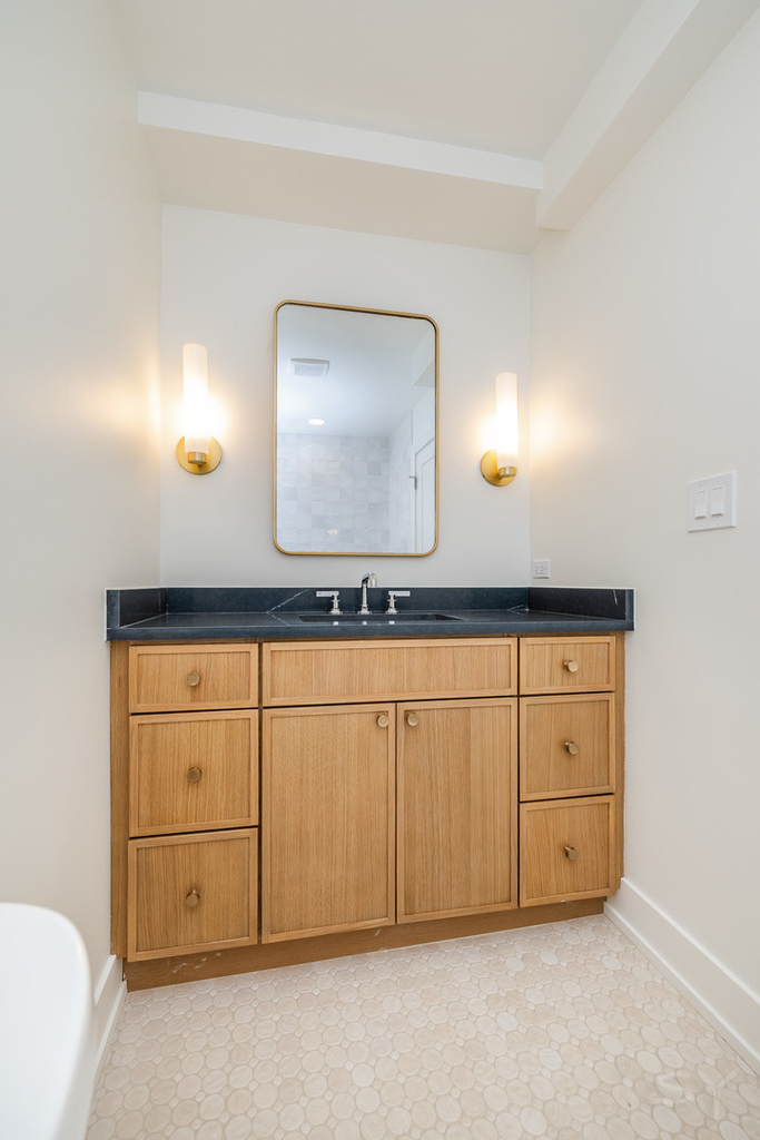 406 Franklin Avenue - Photo 9