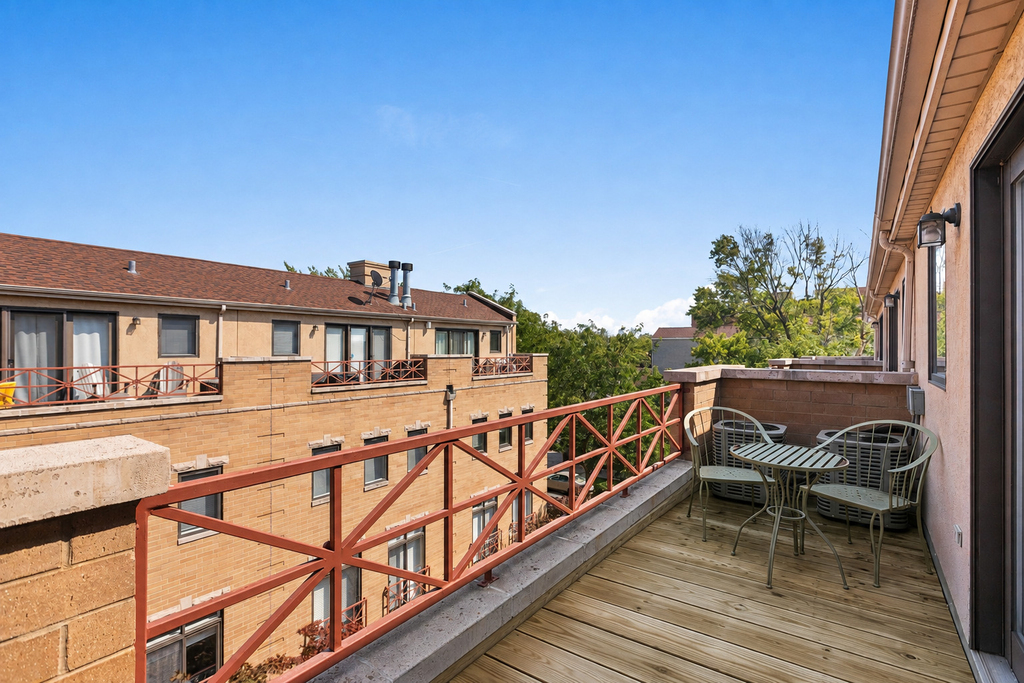 1350 W Byron Street - Photo 16
