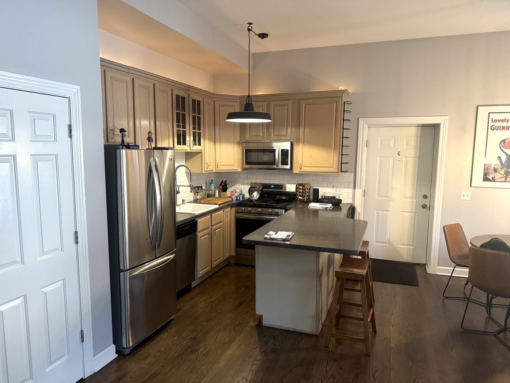 1344 N North Park Avenue - Photo 5