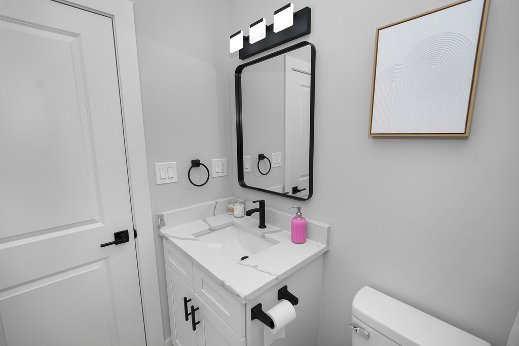 1358 S Fairfield Avenue - Photo 13