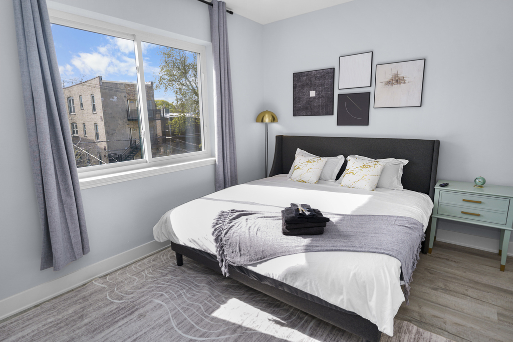 1358 S Fairfield Avenue - Photo 14