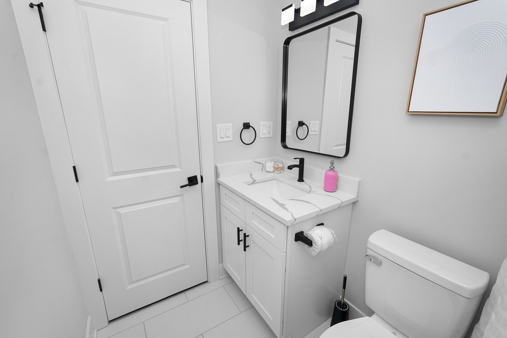 1358 S Fairfield Avenue - Photo 11