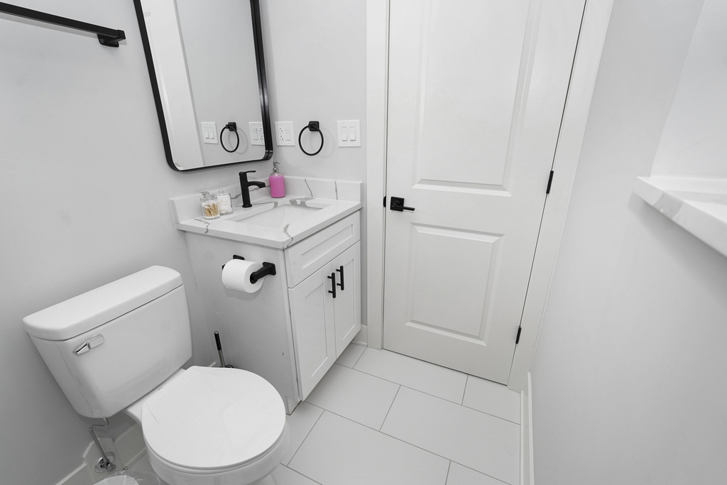 1358 S Fairfield Avenue - Photo 24