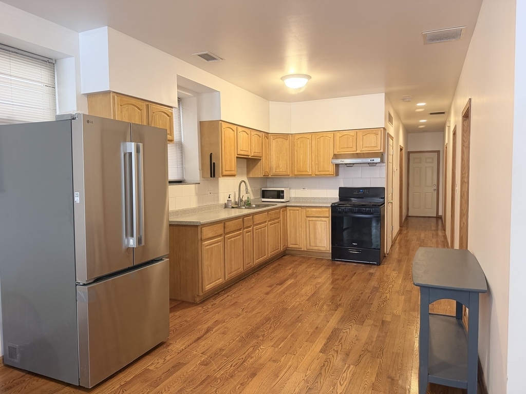 2738 S Princeton Avenue - Photo 4