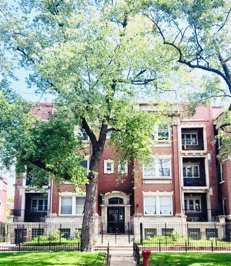 5233 S Michigan Avenue - Photo 0