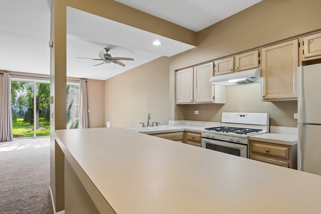 96 Polaris Drive - Photo 4