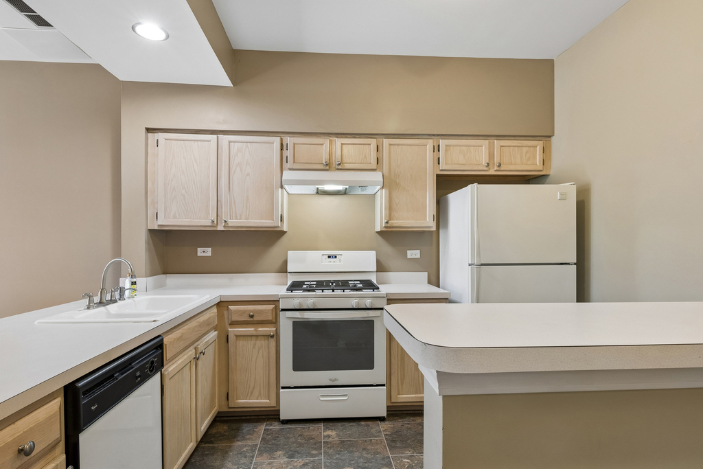 96 Polaris Drive - Photo 5