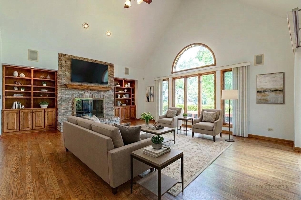 5420 Belmont Court - Photo 8