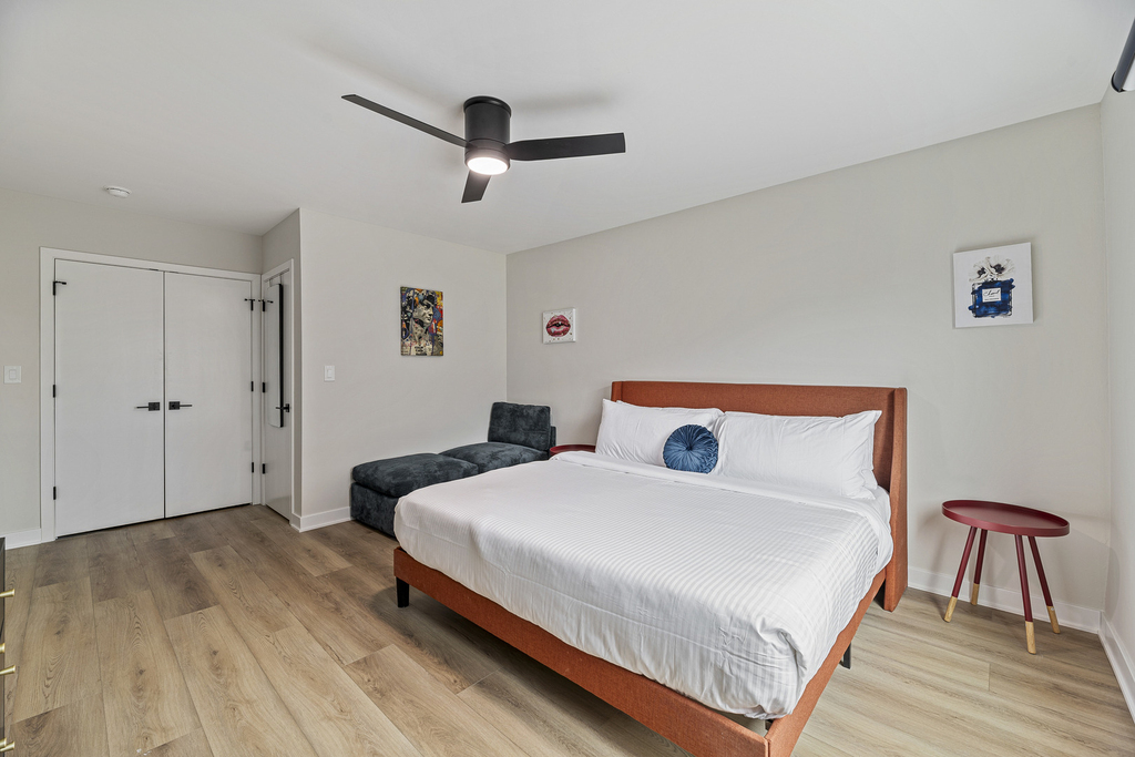 7109 N Western Avenue - Photo 13