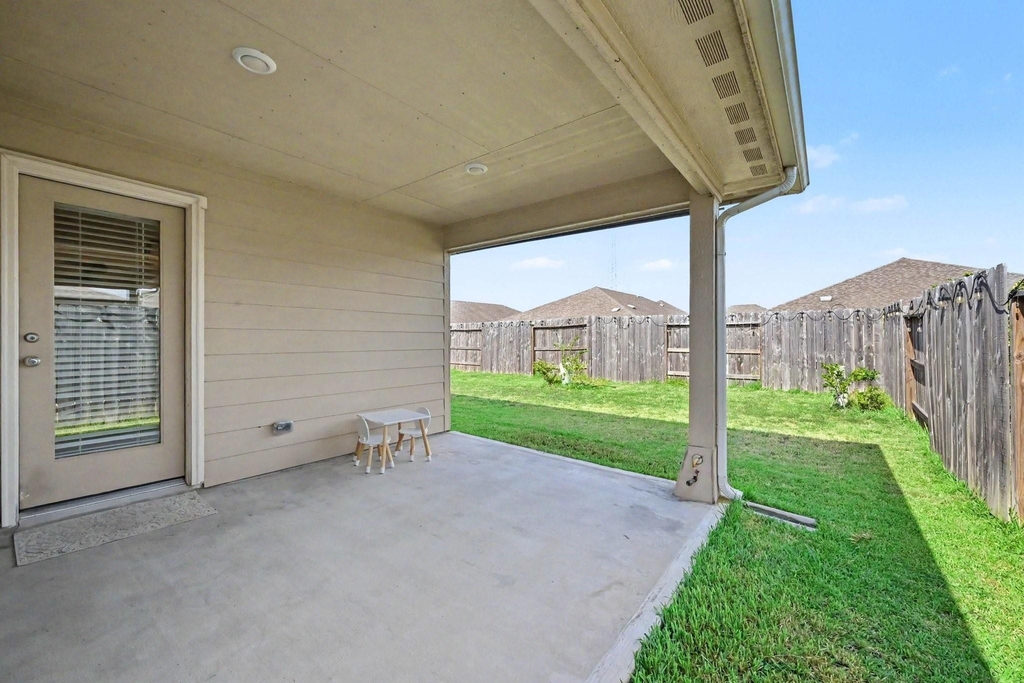 6611 Casper Falls Trl - Photo 23