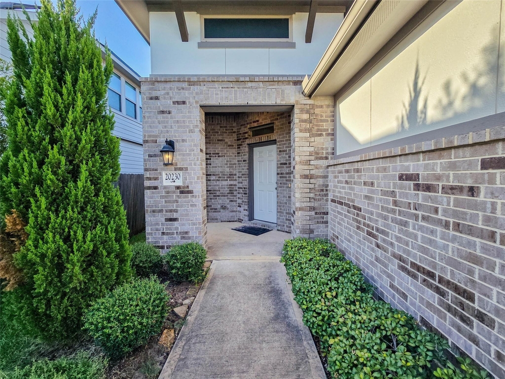 20230 Rainflower Bay Lane - Photo 4