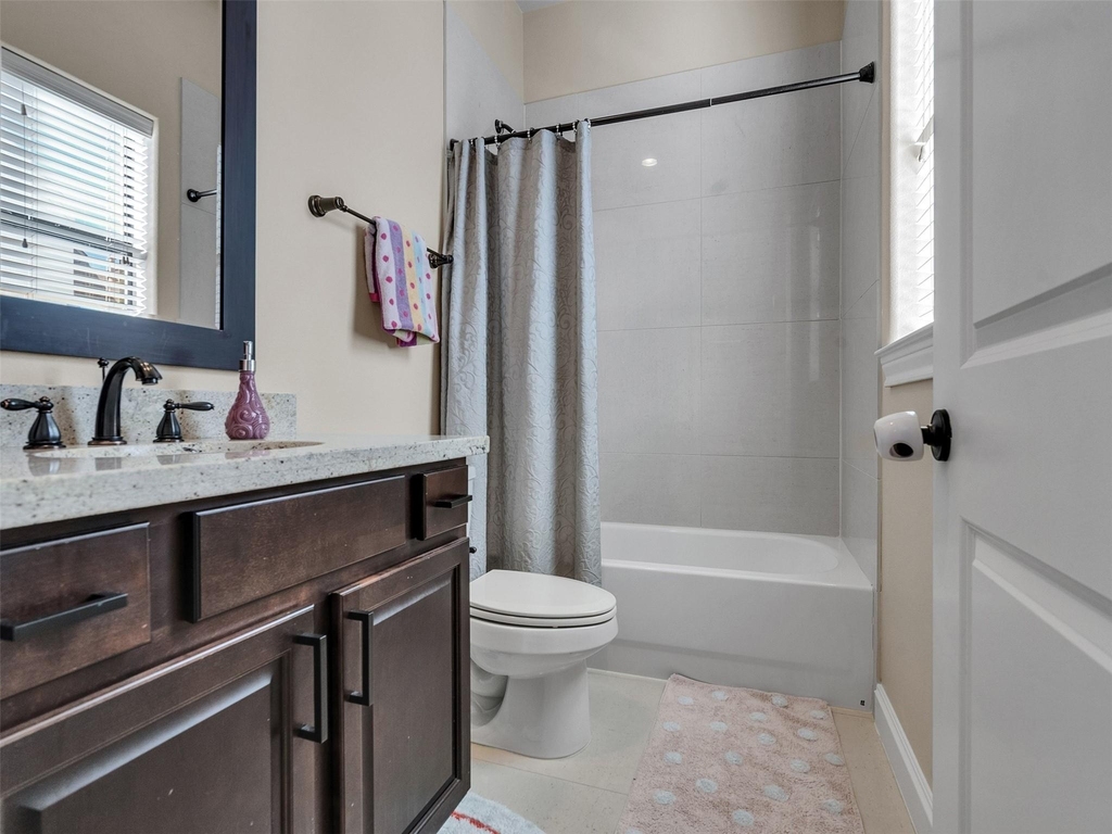 1877 Dart Street - Photo 26