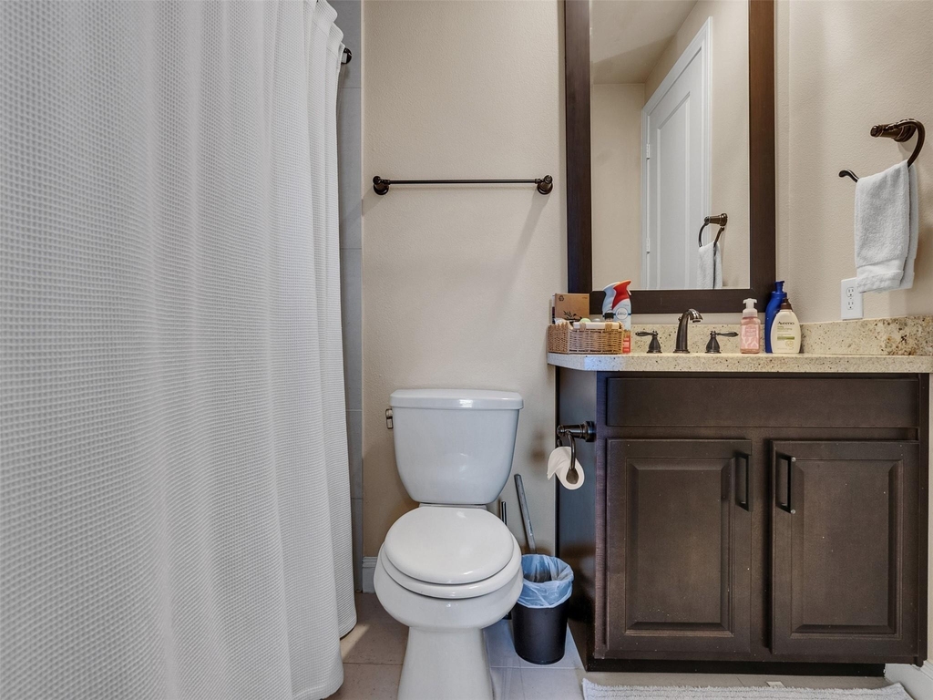 1877 Dart Street - Photo 18