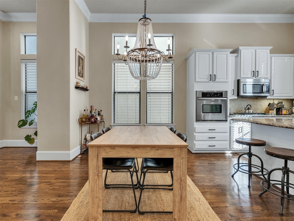 1877 Dart Street - Photo 21