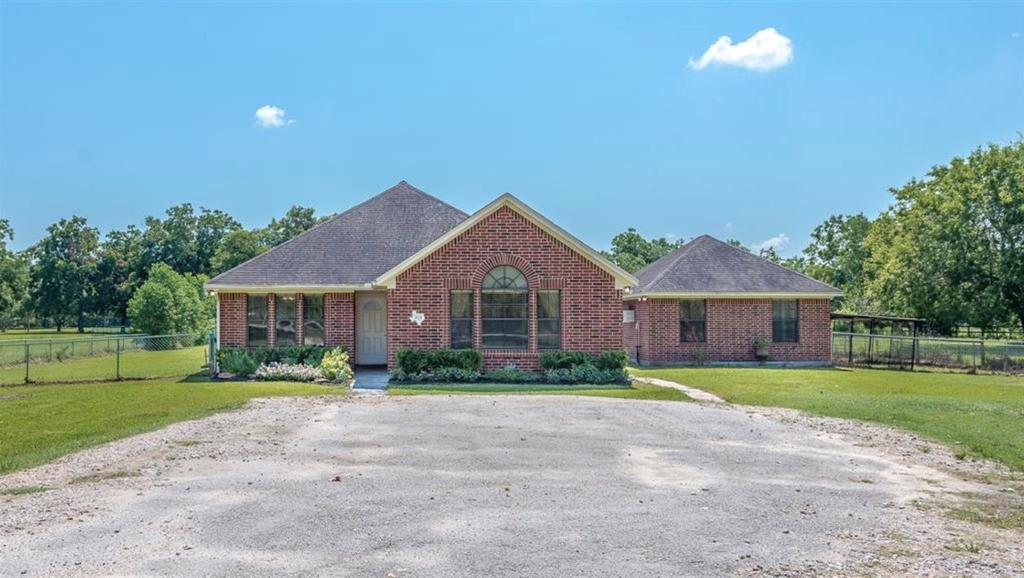 3121 Fm 646 Road N - Photo 0