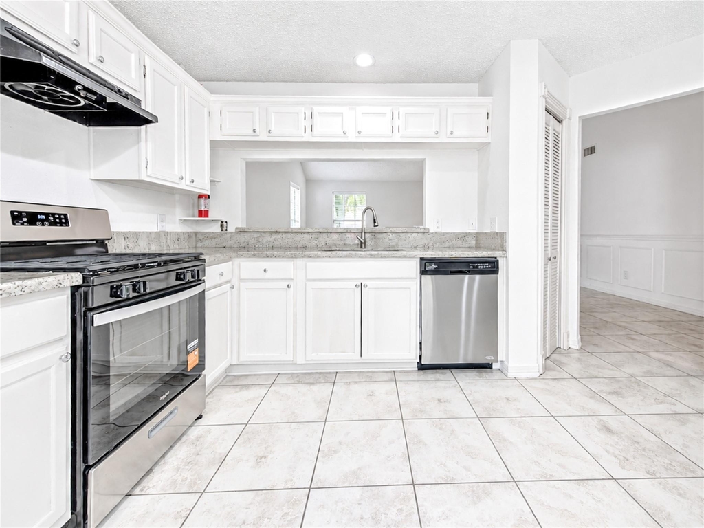 21419 Park Orchard Drive - Photo 9