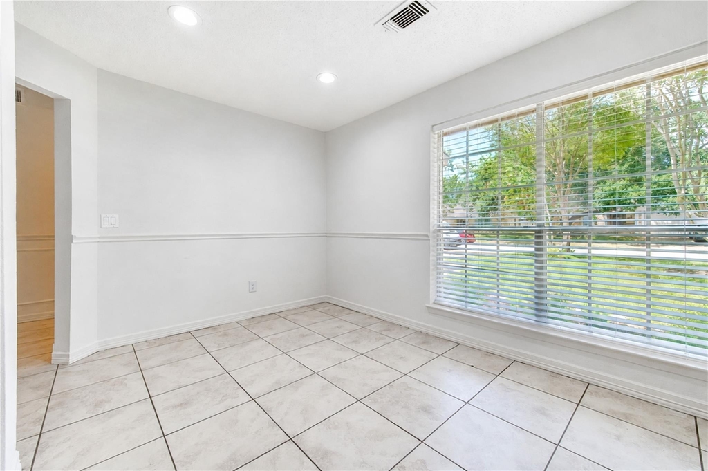 21419 Park Orchard Drive - Photo 11