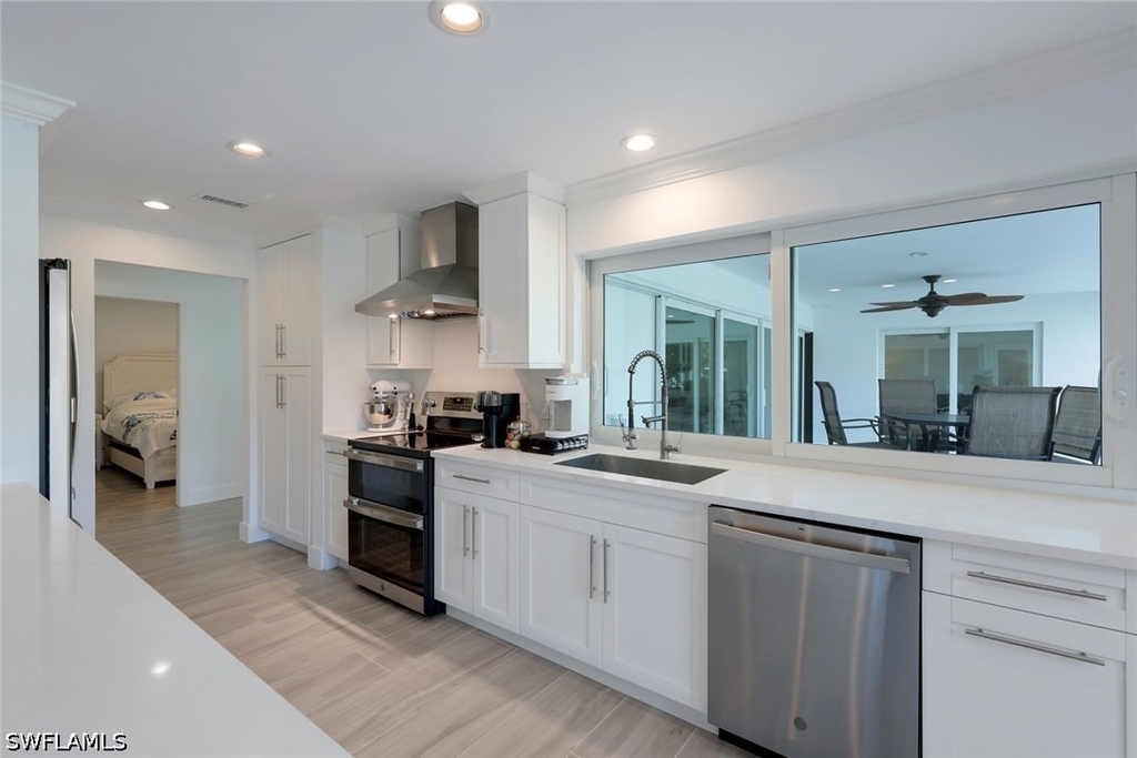1250 Tuna Court - Photo 12