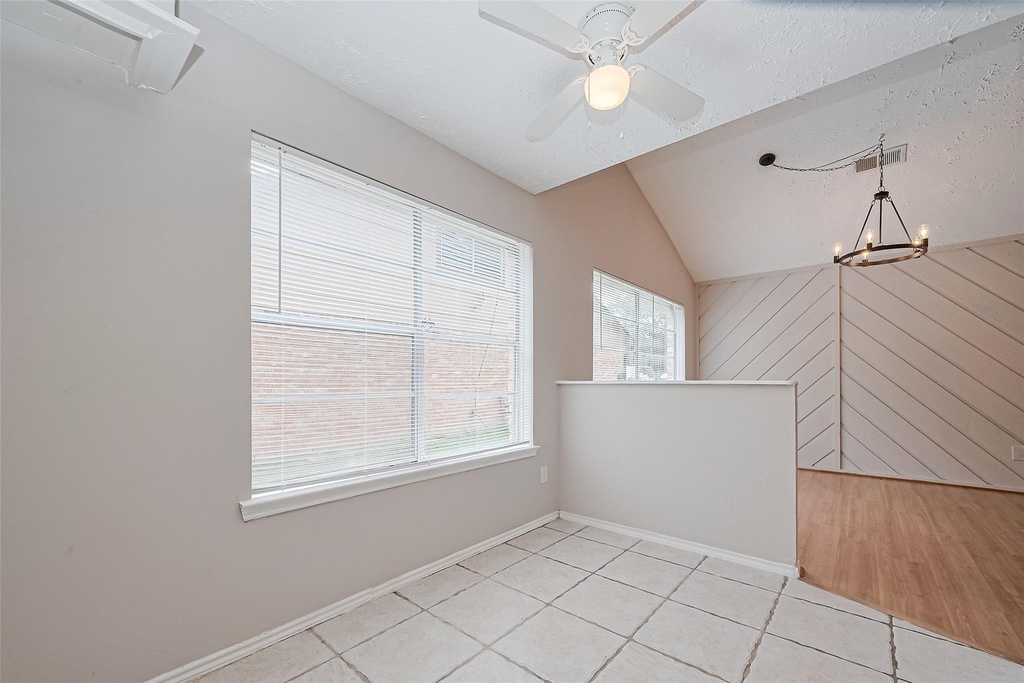 2606 Lexington Woods Drive - Photo 19