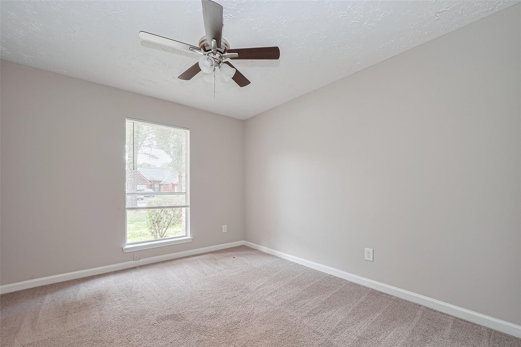 2606 Lexington Woods Drive - Photo 29
