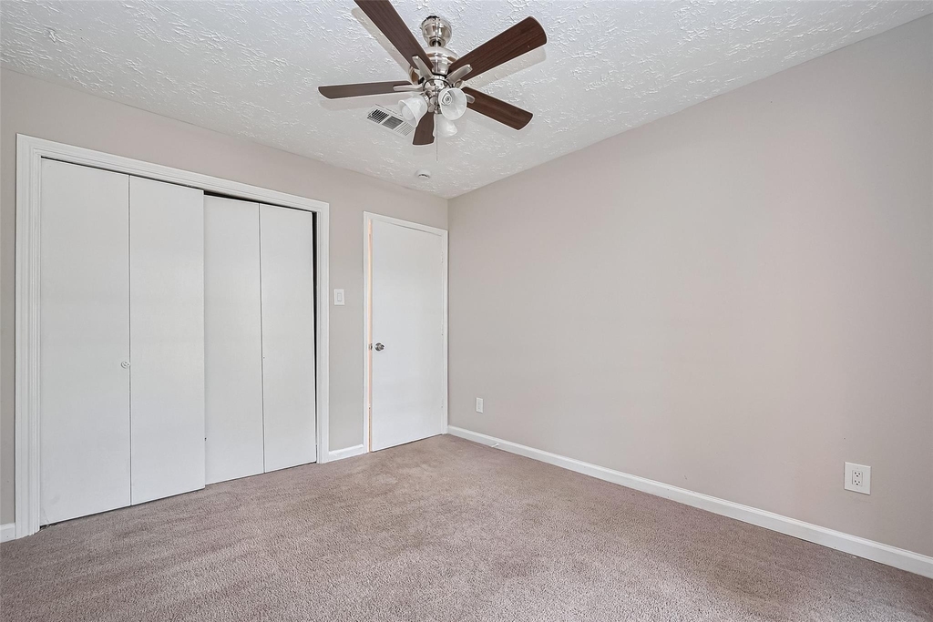 2606 Lexington Woods Drive - Photo 30