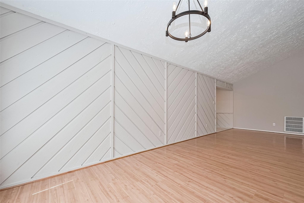 2606 Lexington Woods Drive - Photo 6