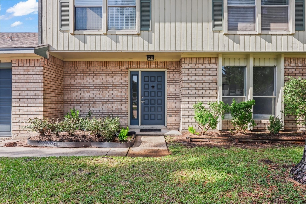 15506 Sungold Court - Photo 3