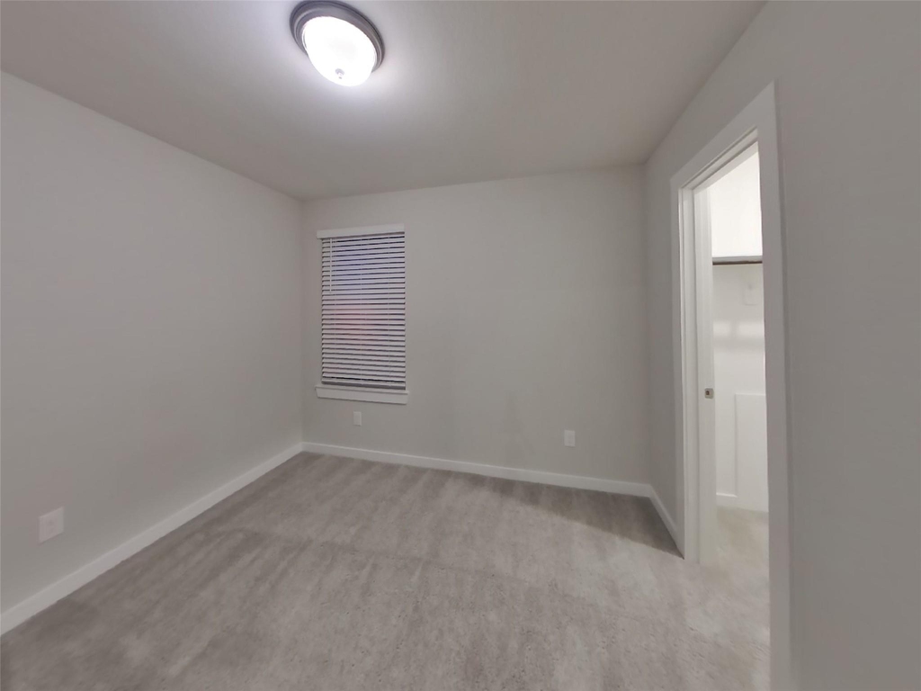 22819 Frassino Place - Photo 11
