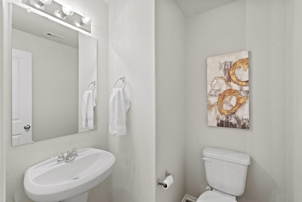 1402 Acorn Meadow Street - Photo 5