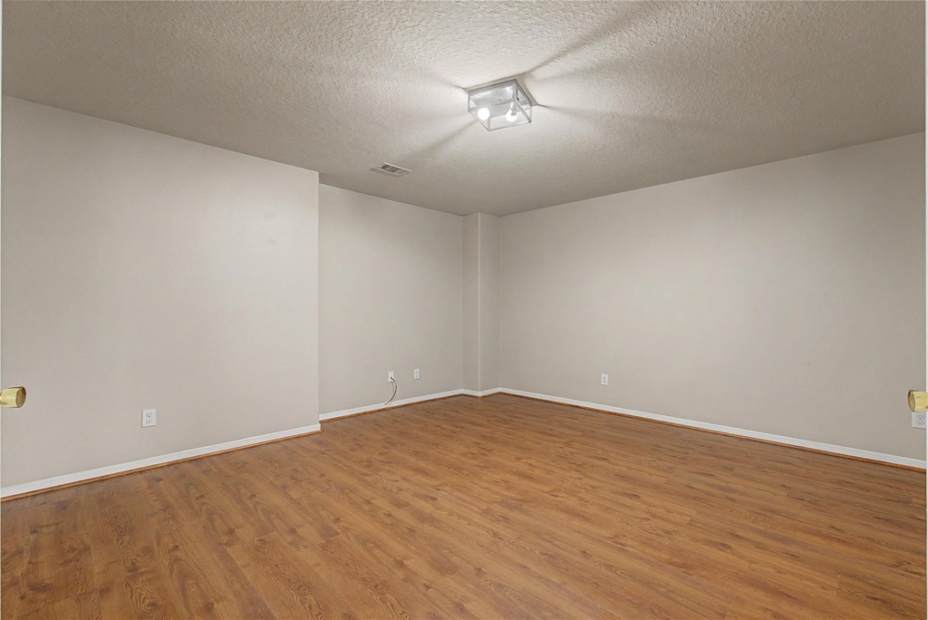 9947 Valance Way - Photo 28