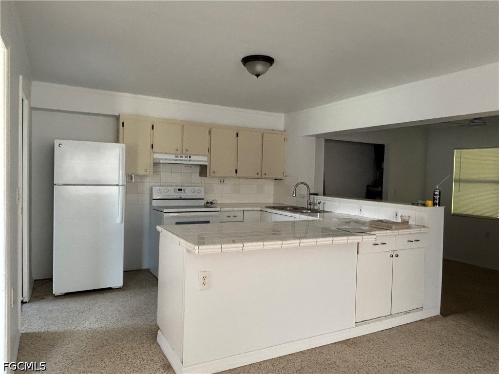 4048 Edgewood Avenue - Photo 2