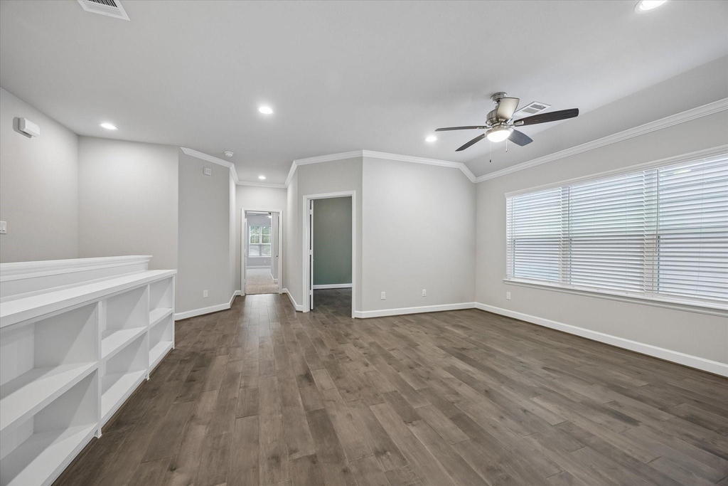 1135 Aurora Street - Photo 10