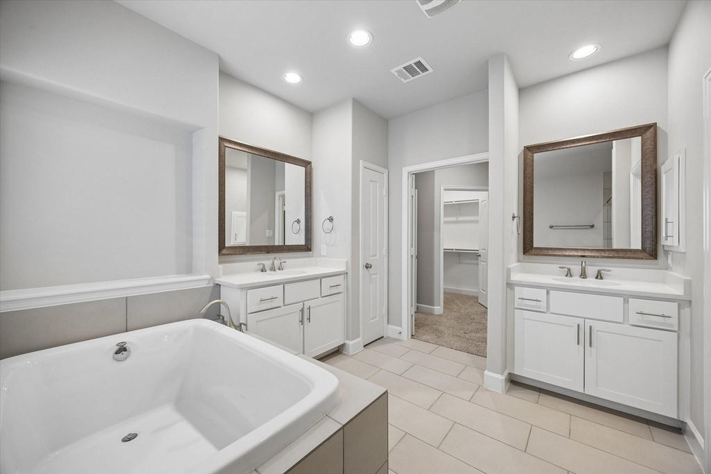 1135 Aurora Street - Photo 14