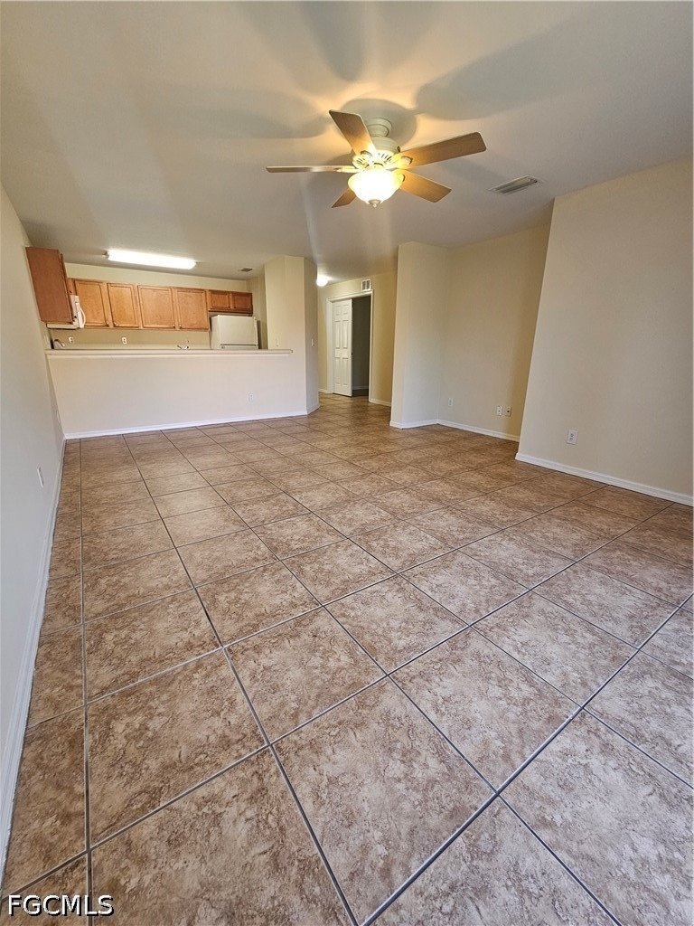 490 Bell Boulevard S - Photo 3