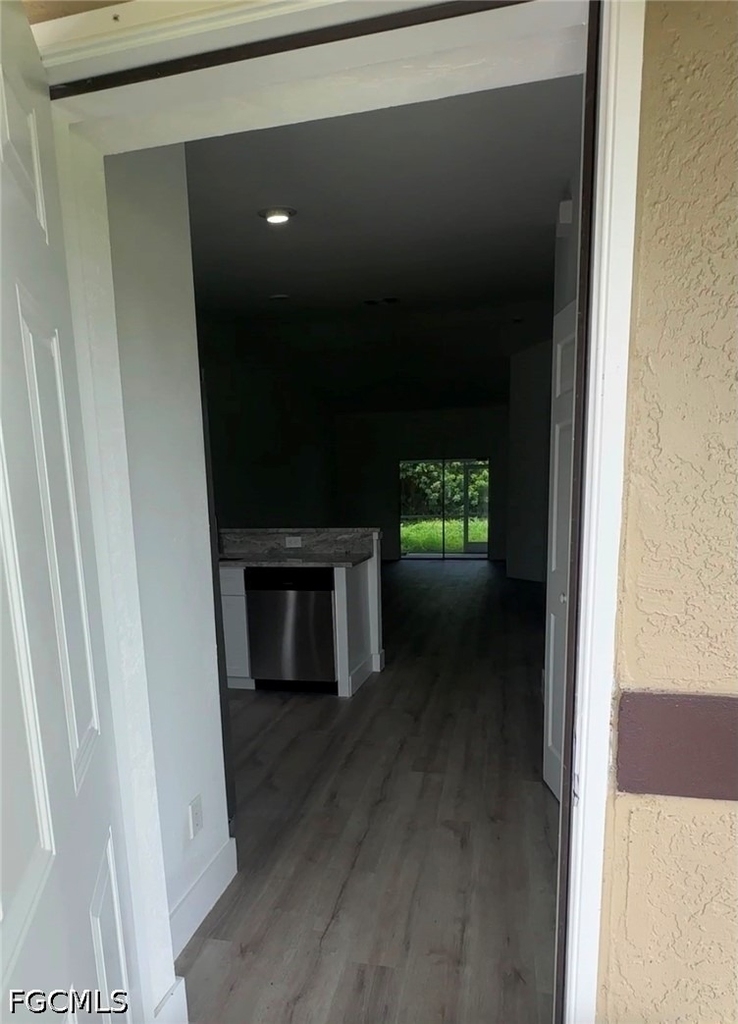 307 Homer Avenue S - Photo 1