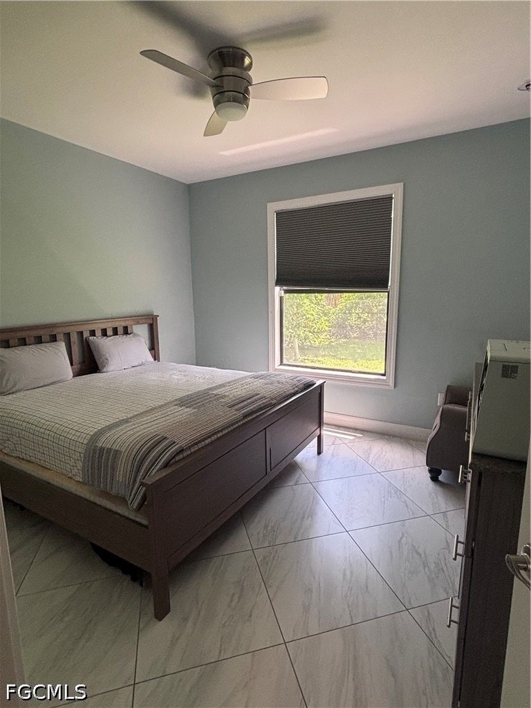 2360 Burton Avenue - Photo 5