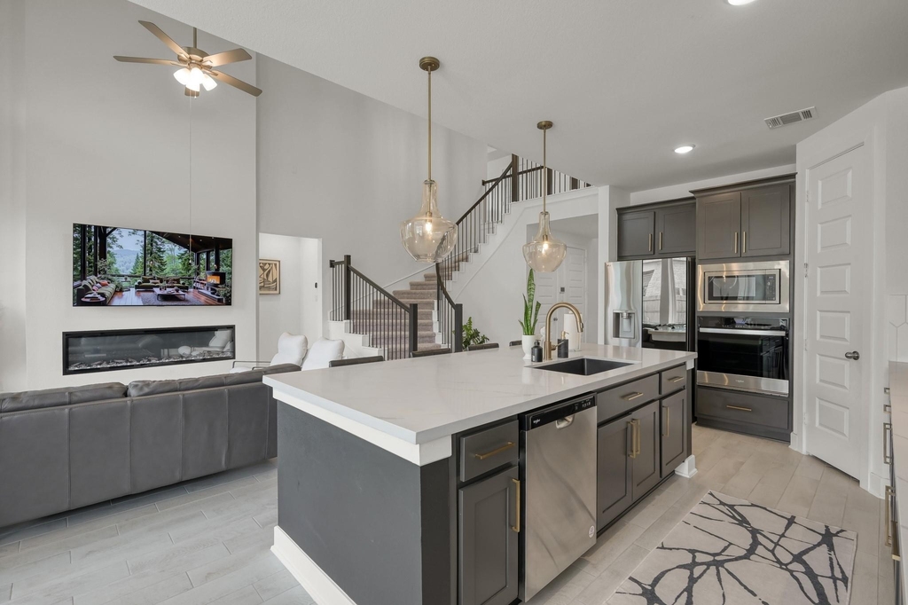 2210 Seneca Lake Drive - Photo 13