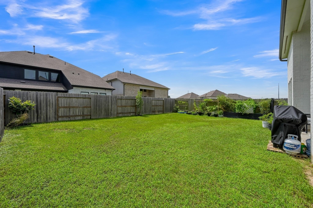 2210 Seneca Lake Drive - Photo 33