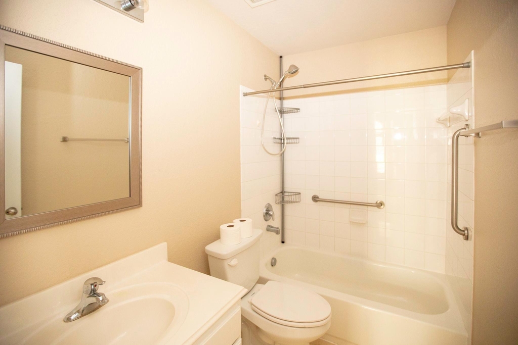 3006 Reindeer Crescent - Photo 11