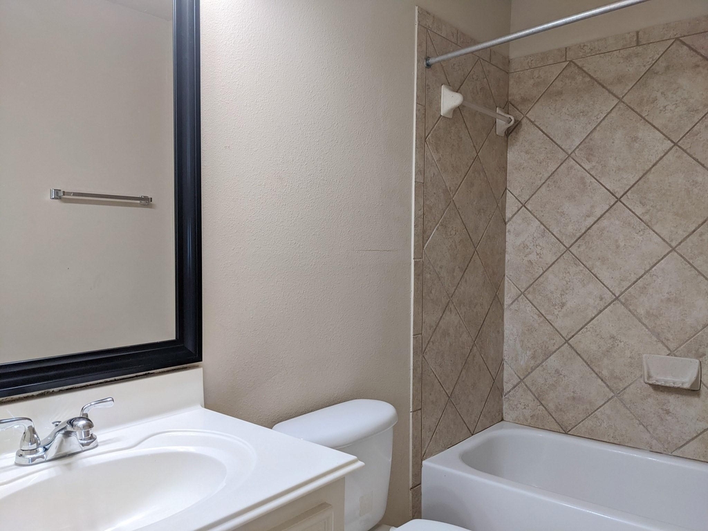 13610 Orchard Wind Lane - Photo 19