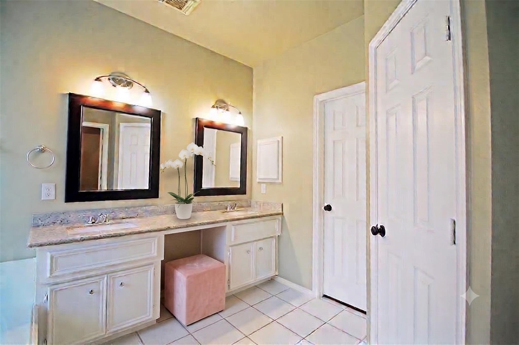 21922 Golden Cedar Drive - Photo 9