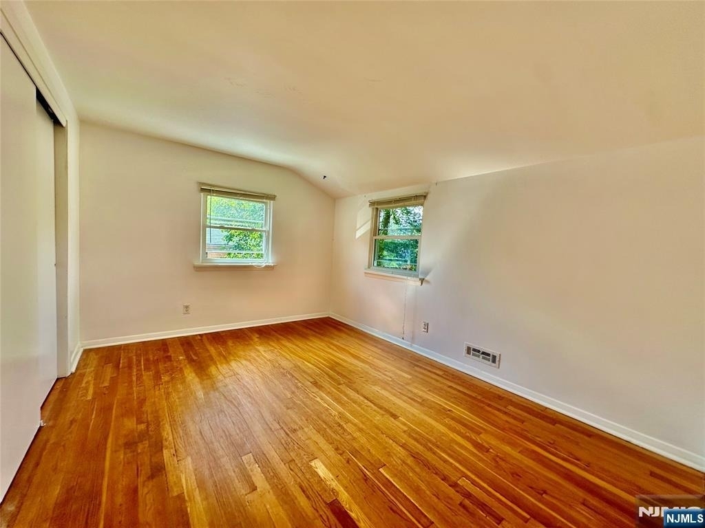 237 Bradley - Photo 9
