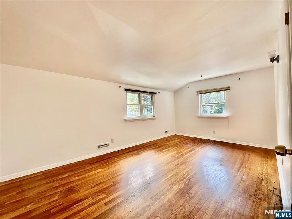 237 Bradley - Photo 7