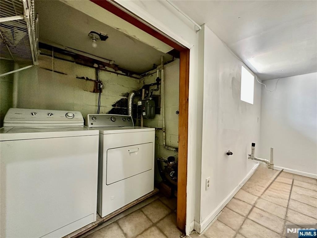 237 Bradley - Photo 12