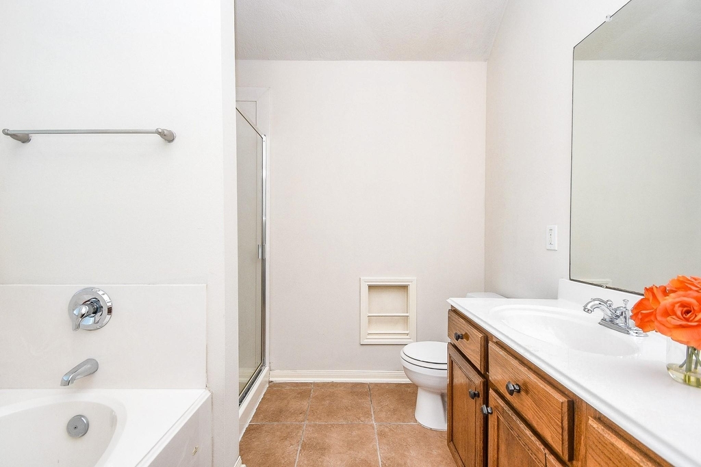 6030 Wildbriar Lane - Photo 15
